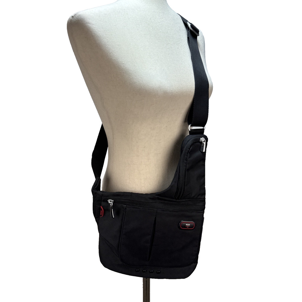 Tumi T-Tech Vintage y2k‎ Sling Saddle Bag 5135D Black Ballistic Nylon Crossbody